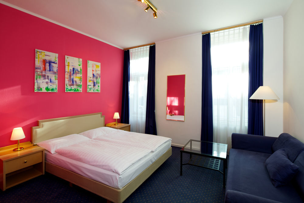 Westbahn Hotel Vienna